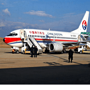 西安航空运输航空快运业稳步发展的原因是什么？